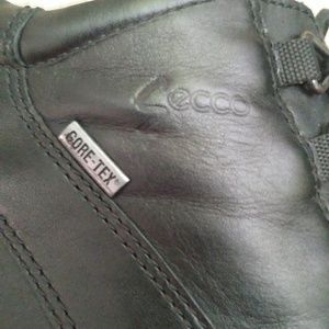Ecco Gore-Tex ankle boots